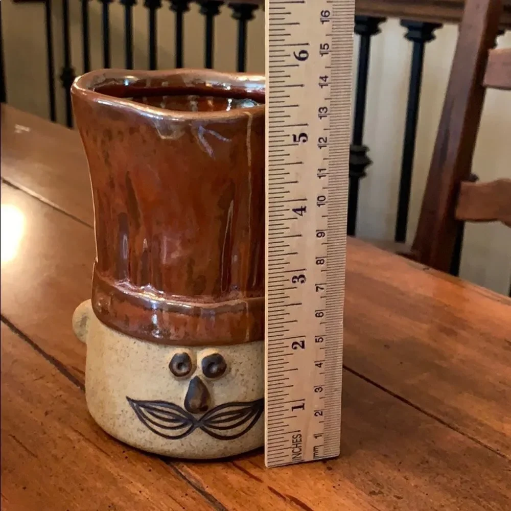 Takahashi Le Chef Pottery Vase / Chopstick Holder